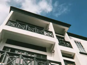 Sutton Place Hotel