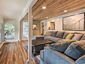 Dock, Deck & Boat Slip: Lakefront Eucha Home