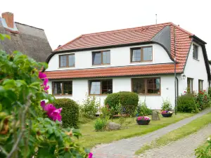 Pension Deichgraf Middelhagen
