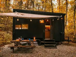 水壺河的明信片小屋，萬豪旅享家戶外系列