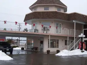 Model A Inn