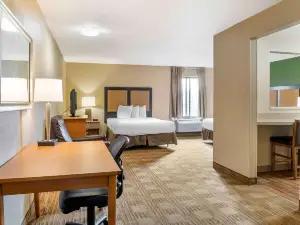 Extended Stay America Select Suites - Detroit - Warren
