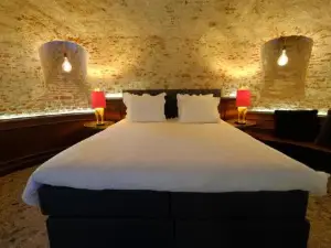 Secret Jacuzzi Mons - Parking privé Gratuit
