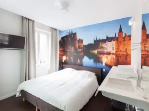 ROMY BRUGES Historic Centre