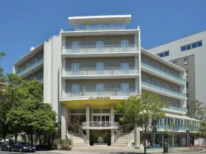 โรงแรมคลิปเปอร์