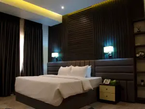 Aviel Suites