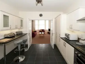 Cunard Apartments
