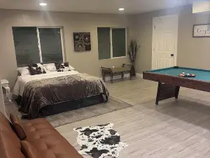 20 mins from the SLC airport spacious, clean, and cozy listing.