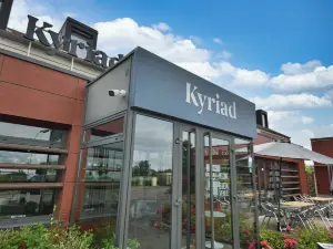 Kyriad Crepy EN Valois