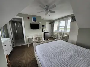 The Inn on Onset Bay