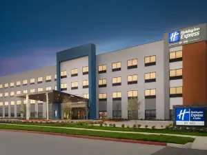 Holiday Inn Express & Suites DFW Airport Southwest - Euless by IHG