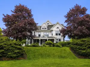 The Rockport House