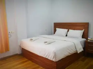 Fairuz Hotel