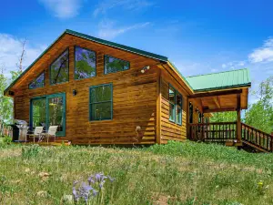 Fairplay Cabin Mountain Views, Trails, Fishing
