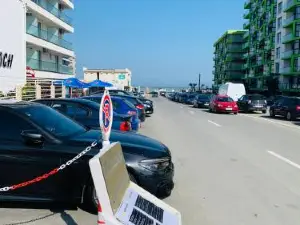 Resort Leon Beach