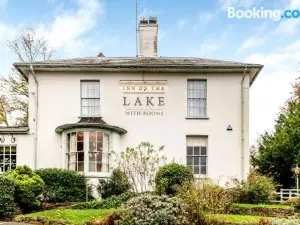 Inn on the Lake by Innkeeper's Collection