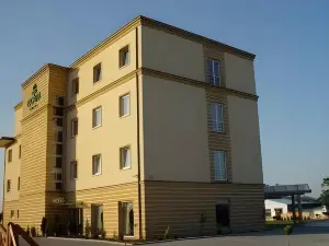 L'Ascada Hotel