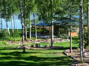 Alaska's Lake Lucille Bed & Breakfast