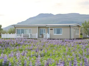 Lynghagi House