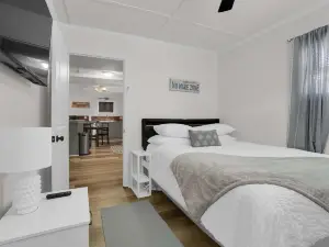 Lakefront Cabin With Private Dock