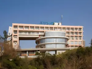 โคคุมิน ชุคุฉะ มารีน เทอร์เรซ อาชิยะ