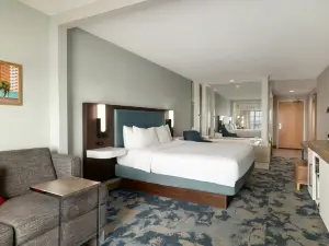 Hampton Inn & Suites Chincoteague-Waterfront