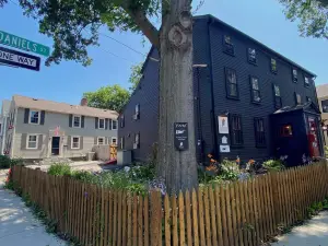 丹尼爾斯之家的西爾斯比