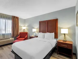 Quality Inn Waverly