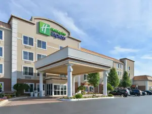 Holiday Inn Express WIXOM by IHG