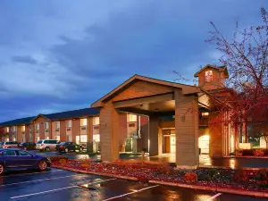 Best Western Plus Rama Inn  Suites