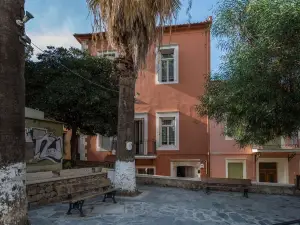 Elia Portou Due