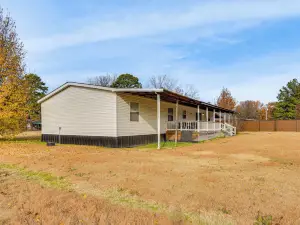 Steps to Lake Eufaula: Family Home w/ Deck & Yard
