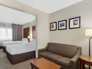 Comfort Suites