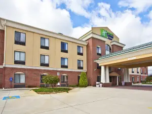 Holiday Inn Express & Suites GOSHEN by IHG