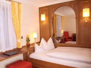 Hotel am Schlosspark Zum Kurfürst