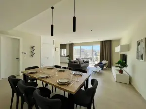 Bugibba Square Seafront Apartments by Holi