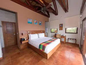 Pacaya Lodge and Spa