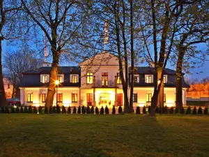 Hotel Dwór Kościuszko