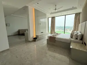 Bhola Resort