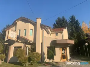 Garni Hotel Vir