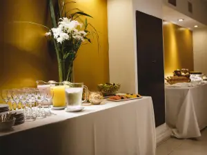케르 우르키자 호텔