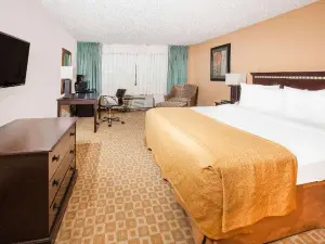 Days Inn by Wyndham Sherman