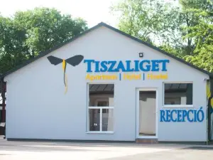 Tiszaliget Apartman es Szallo