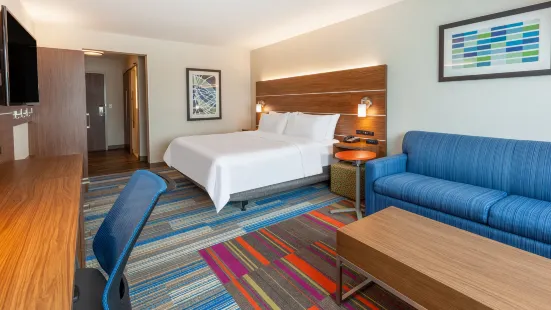 Holiday Inn Express & Suites Brunswick - Harpers Ferry Area