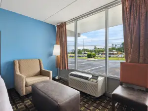 Relax Inn by OYO Greeneville Near Hwy US-321
