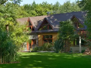 Le Loft Moderne et Chaleureux Avec Vue Verdoyante