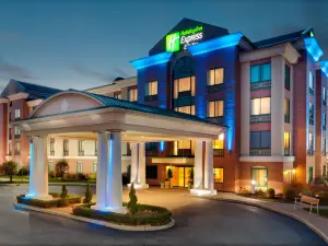 Holiday Inn Express & Suites WARWICK-PROVIDENCE (AIRPORT) by IHG