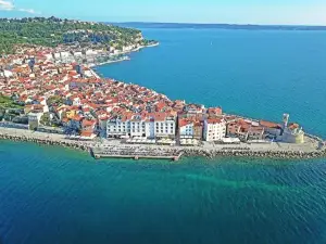 Ribiška hiša - Old Piran Fisherman's House