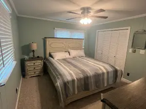 Lakefront with Amazing Mountain and Lake Views, Docks, Fire Pit, Kayaks and More