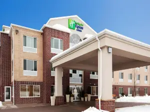 Holiday Inn Express & Suites CHANHASSEN by IHG